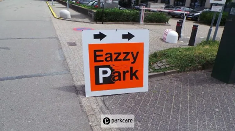 Aanwijsbord parkeerterrein Eazzypark Valet