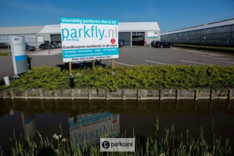 Park Fly Schiphol Ingang Parkeerplaats
