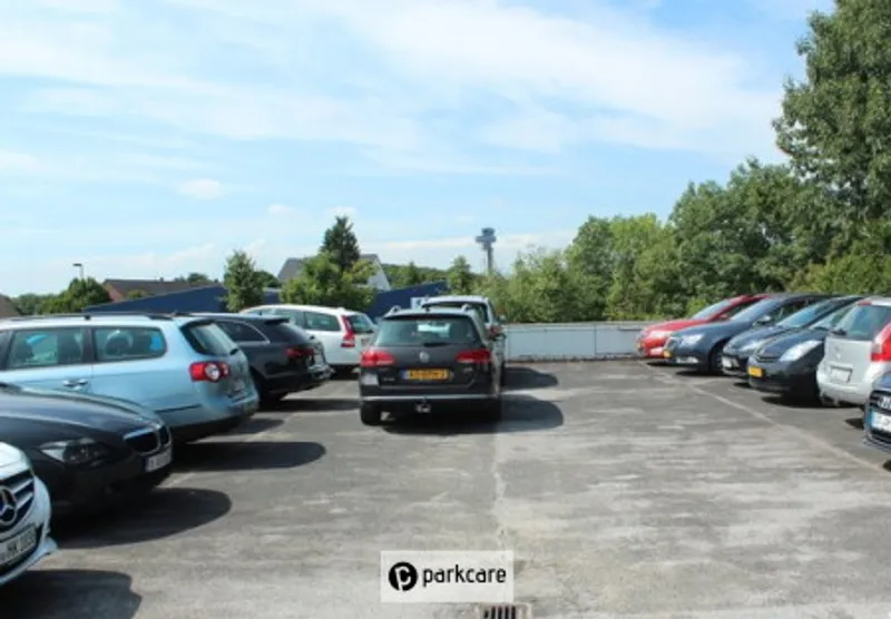 Easy Parking DUS Valet geparkeerde auto's