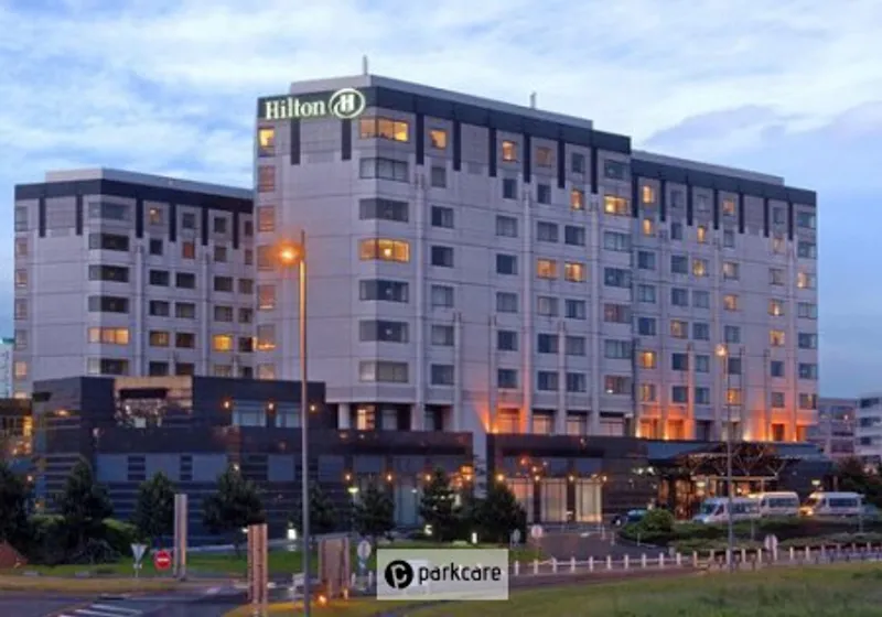 Hilton Parking Charles de Gaulle Vooraanzicht van het hotel