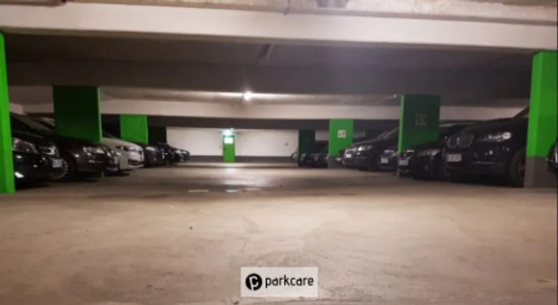 Overzicht overdekte garage Blitz-Parkservice Düsseldorf